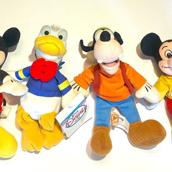 Disney Mickey, Donald and Goofy Beanie 8" Plush - Picture 2 of 9